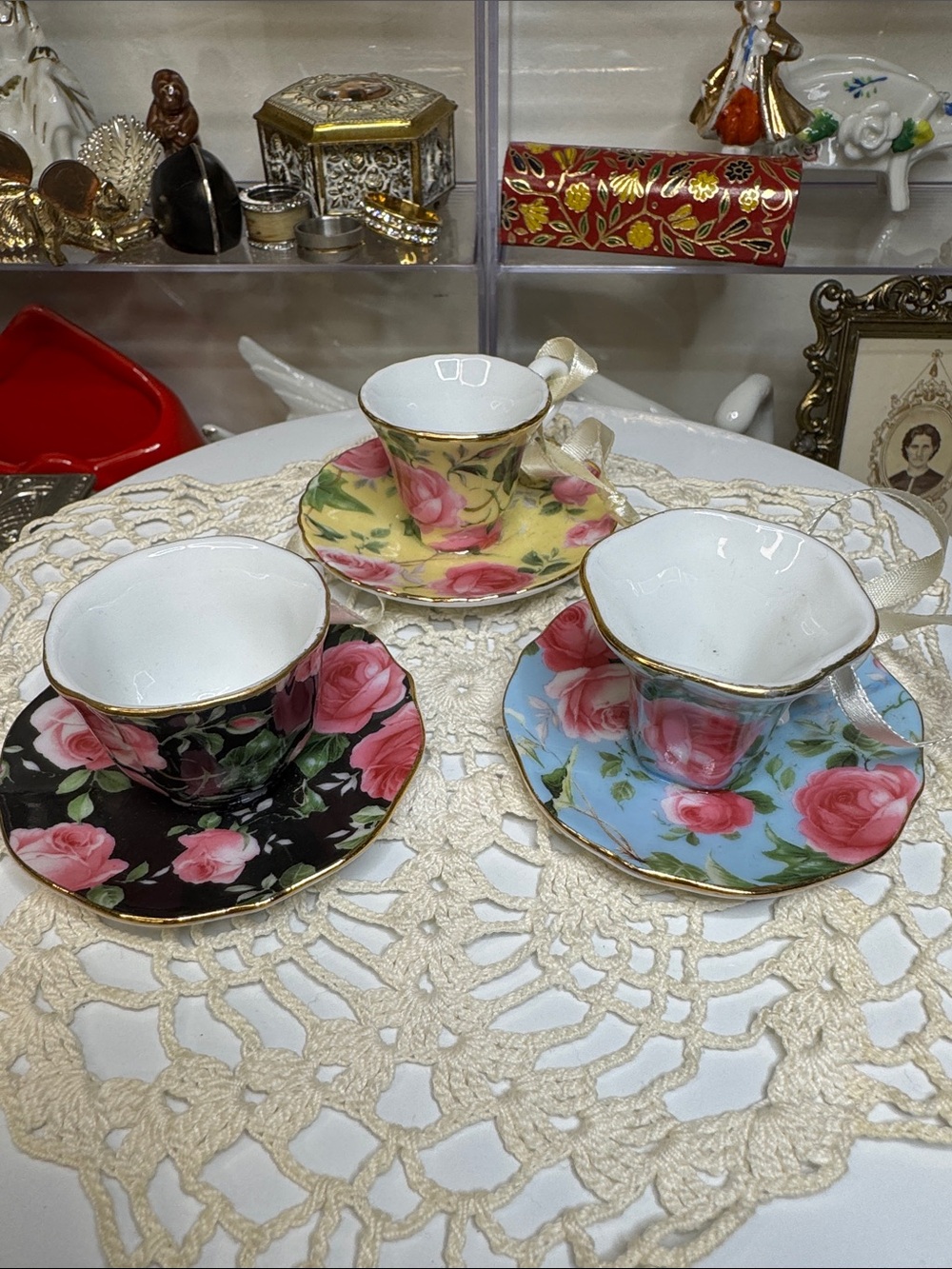 Floral Porcelain Mini Tea Cups Set Vintage Trinkets